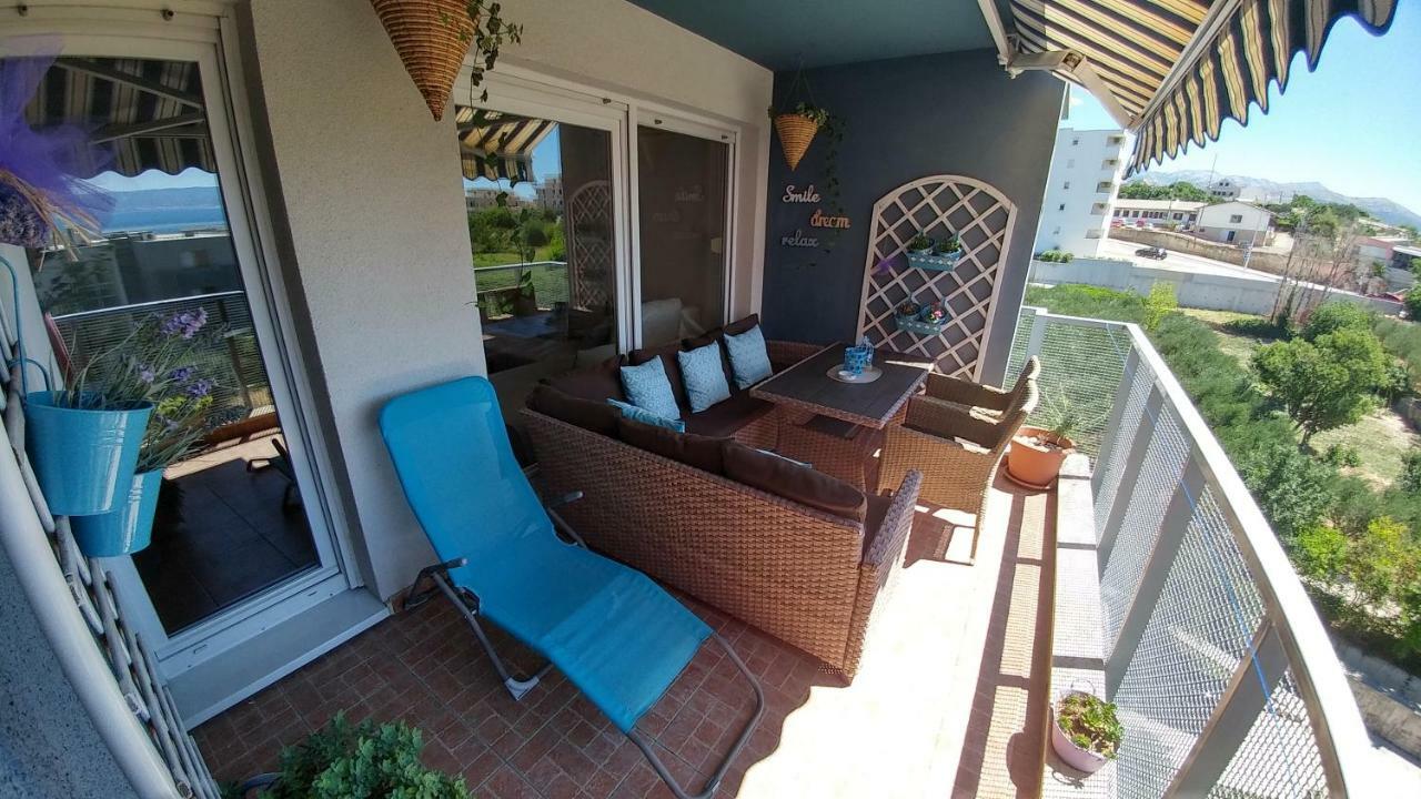 Apartment Deluxe Sea View Split Exteriör bild